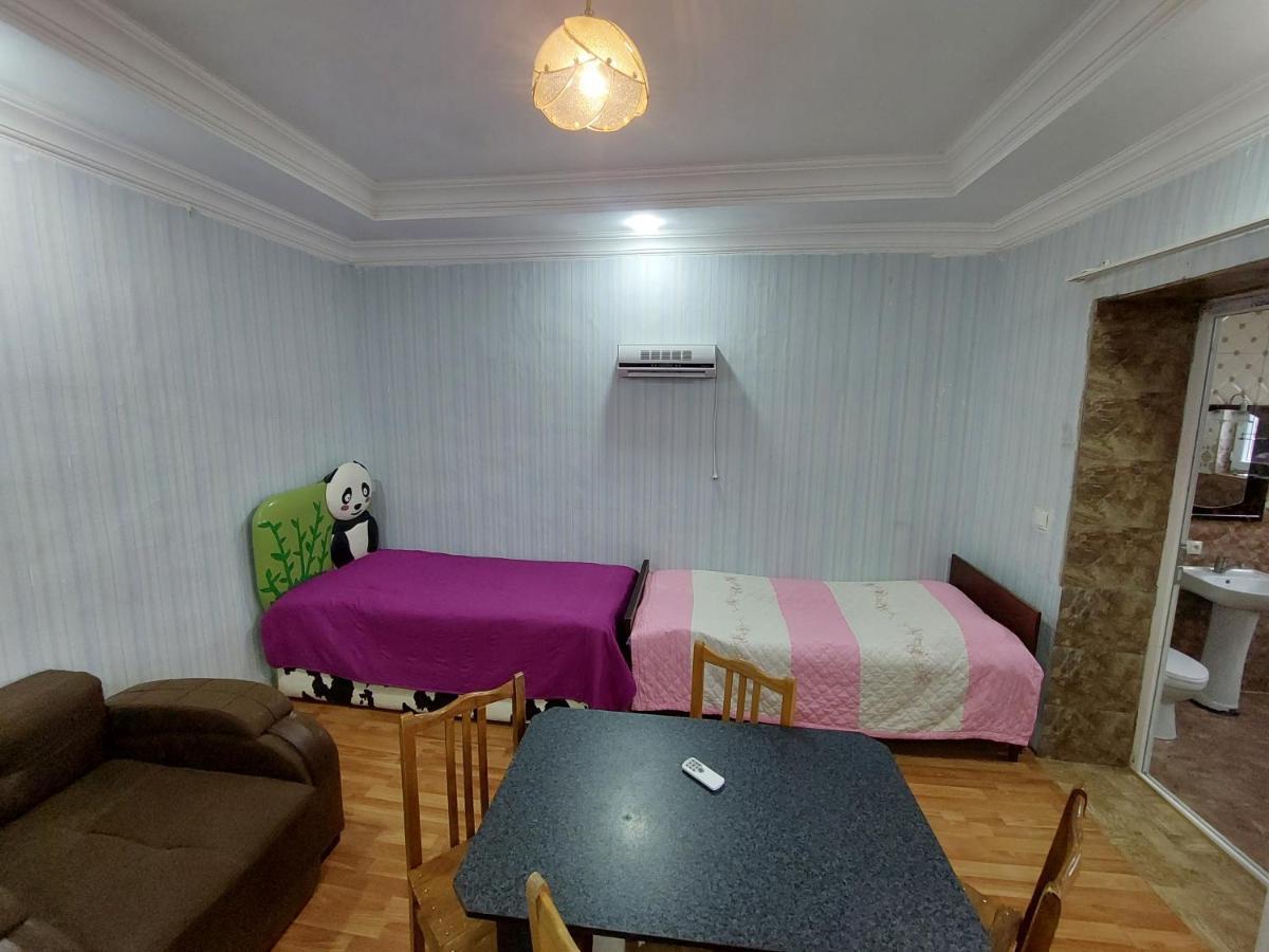Apartment Beso Кутаиси Екстериор снимка